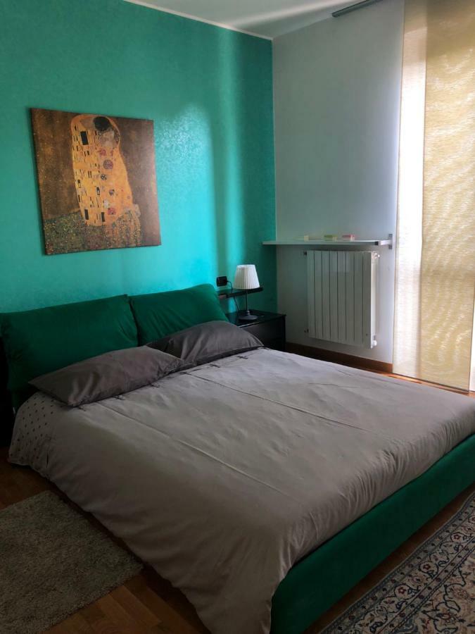 Casa Roma Apartment Turate Bagian luar foto