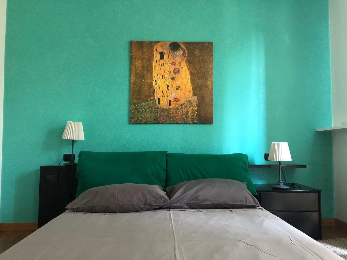 Casa Roma Apartment Turate Bagian luar foto
