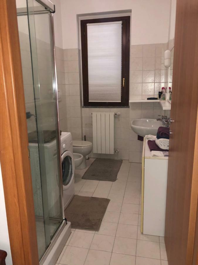 Casa Roma Apartment Turate Bagian luar foto