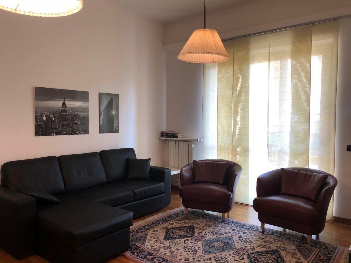 Casa Roma Apartment Turate Bagian luar foto